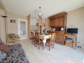 T2 Centre Barcelonnette avec Garage, Terrasse et Parc Privé - FR-1-165A-101